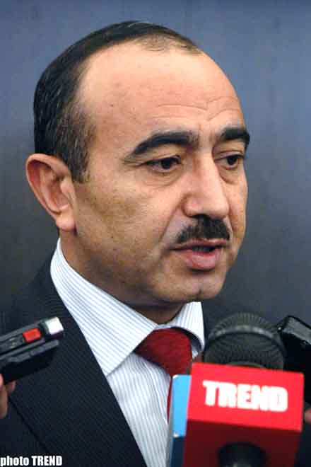 Новый закон об НПО не создаст проблем для действующих неправительственных организаций - завотделом Администрации президента Азербайджана